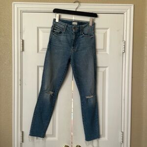 Mother denim High Waisted Looker Ankle Fray jeans